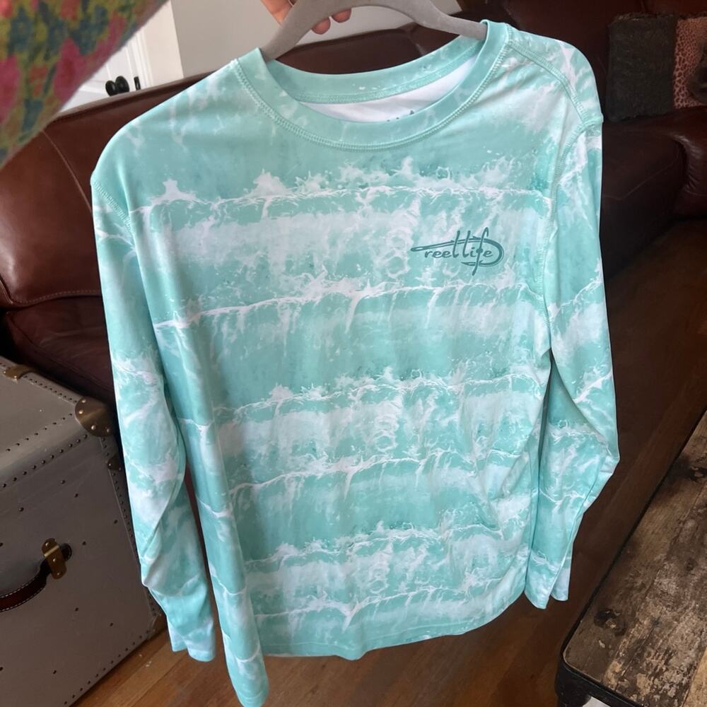 Reel life long sleeve men’s medium